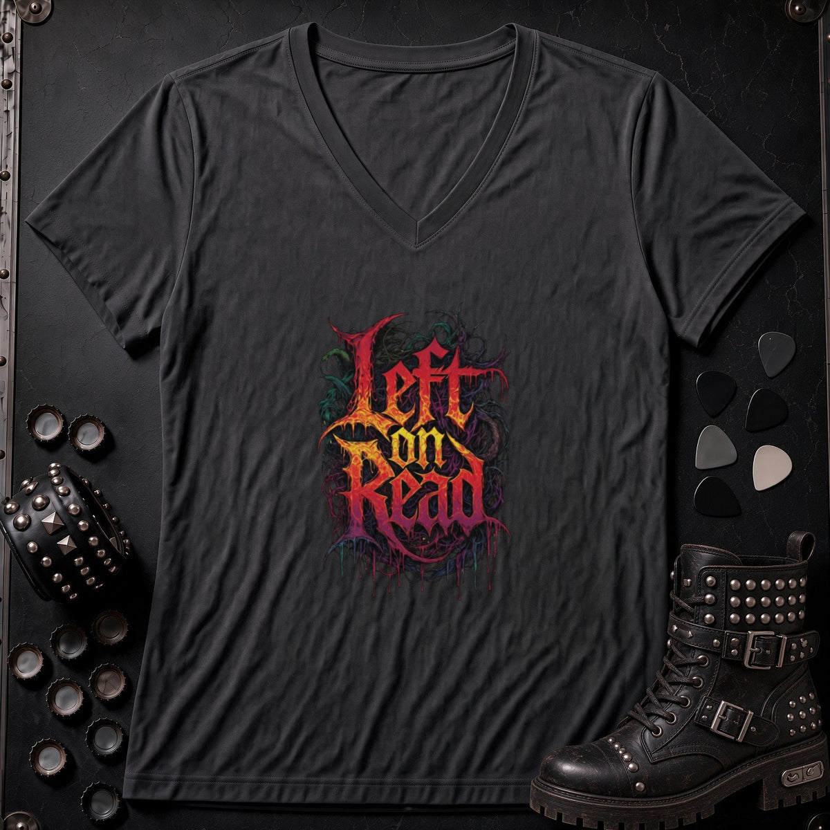 Left on Read | V-Neck